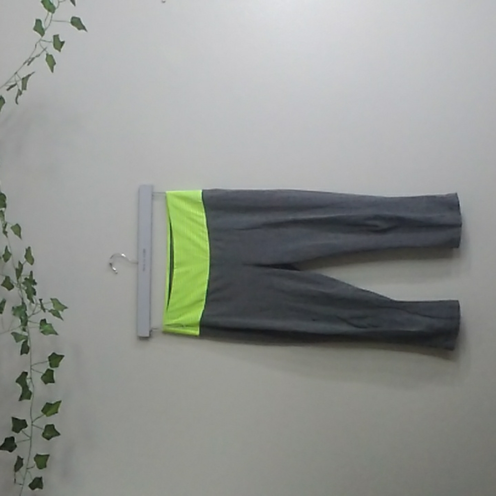 Gray Capri Leggings